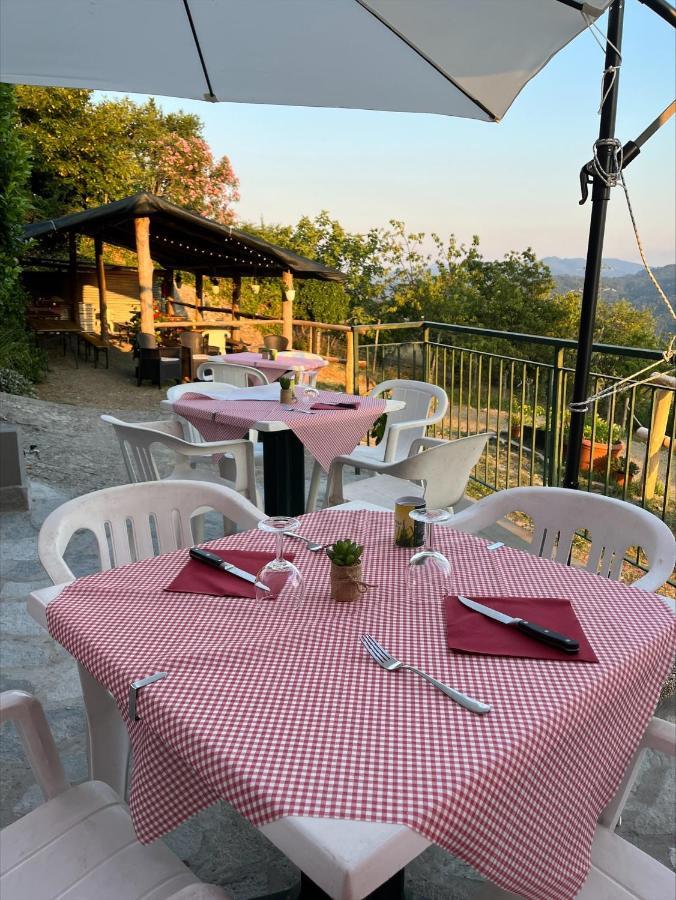 Locanda Agrogallo Carro Eksteriør billede